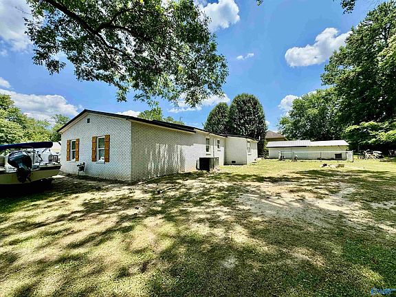 1107 Mcville Rd, Boaz, Al 35957 