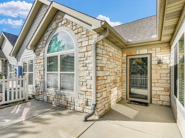 2730 Madelynn Dr #0, Champaign, IL 61822