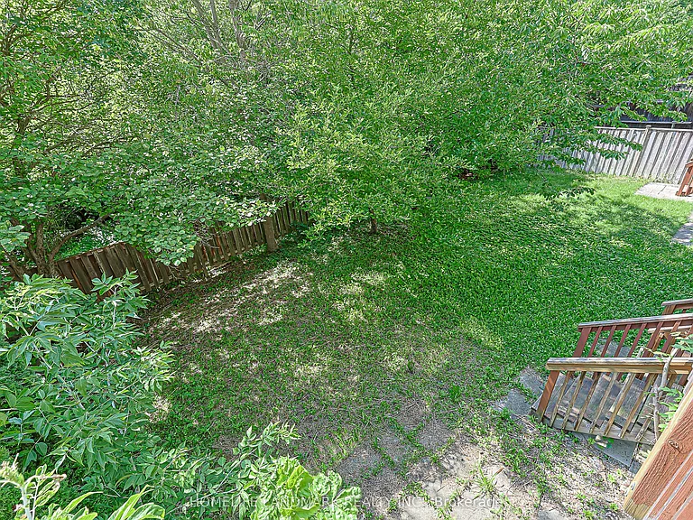 38 Romance Dr — Photo 16