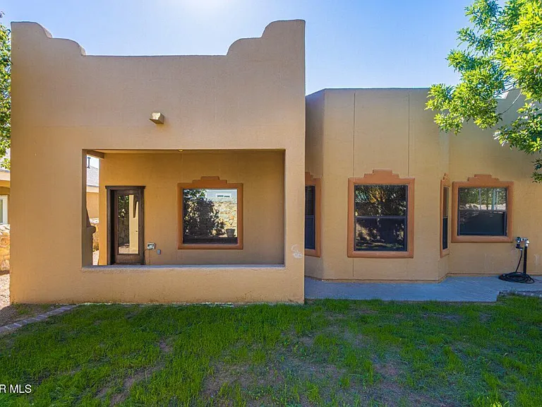 5357 Guillermo Frias Ln — Photo 25