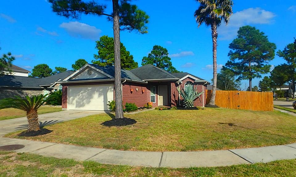 1st image of 10610 Sunswept Fields Ln