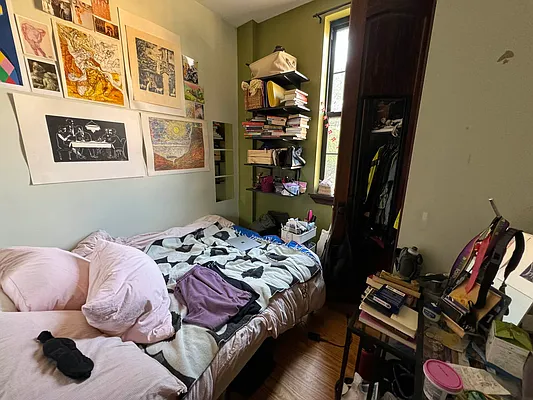 Rented by Rumah Realty Inc | media 7