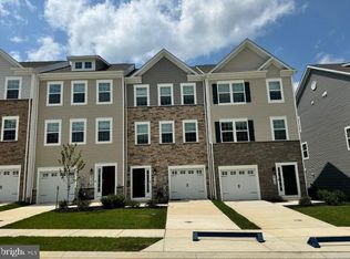 8364 Dieter Dr, Rosedale, MD 21237