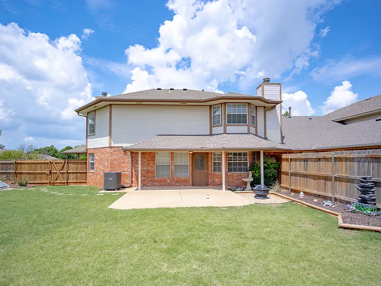 336 Lariat Cir — Photo 26