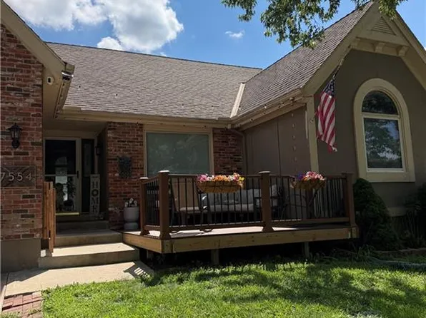 17554 W 112th St, Olathe, KS 66061