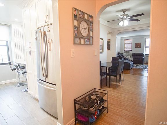 4th image of 3321 Bruckner Boulevard #5J