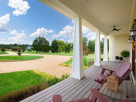 5th image of 3405 Manor Oaks Dr