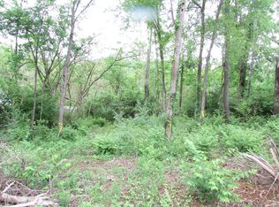 Daniel Ln, Elizabethton, TN 37643