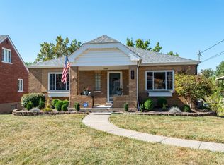 1381 Beechmeadow Ln, Cincinnati, OH 45238