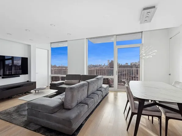340 E 23rd St Ph Ph1b, New York, NY 10010