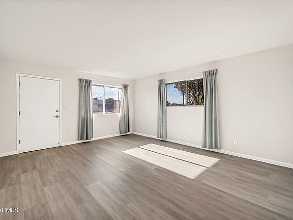 5th image of 339 N 86TH Street