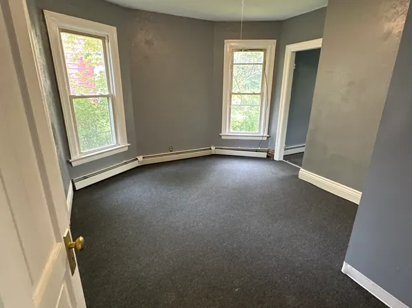 1325 Whitney Ave #2, Niagara Falls, NY 14301