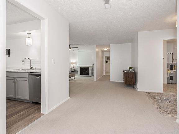 3rd image of 34 Brandywine Ct Unit 34