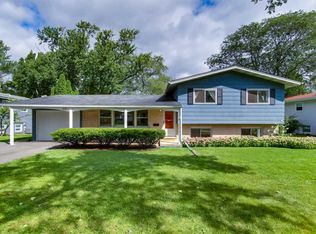 610 Kohley Rd, Lisle, IL 60532