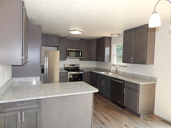 2nd image of 7711 Tressa Cir