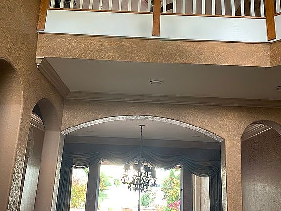5th image of 10980 NW 69th Pl
