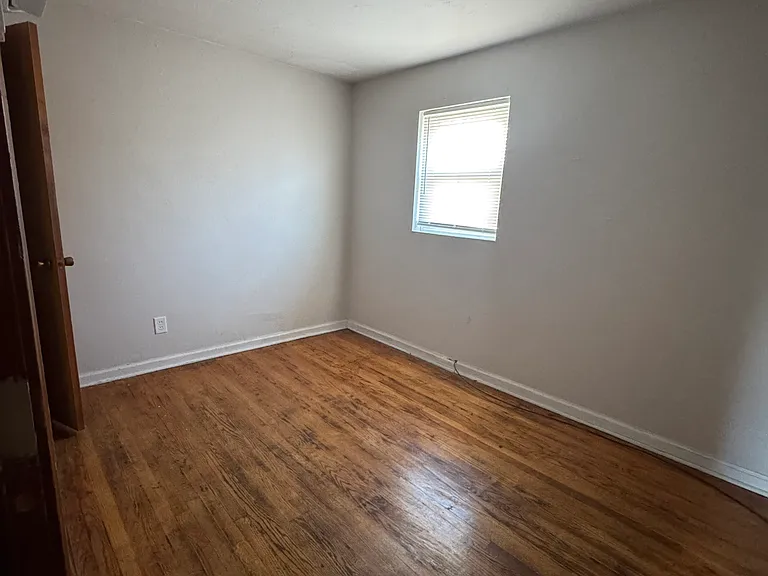 832 Smith St #1-4 — Photo 15