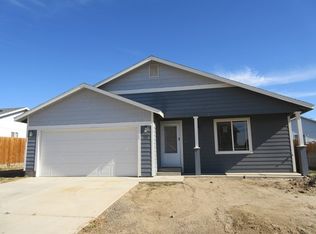 513 N Iler St, Moxee, WA 98936