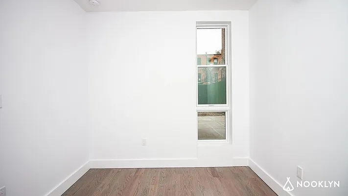 Rented by Nooklyn NYC LLC | media 24