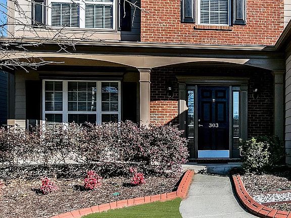 2nd image of 303 Annazanes Pl