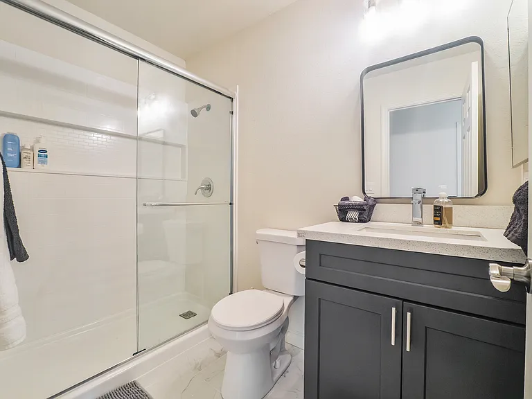 Full bathroom downstairs