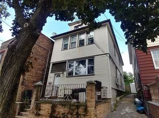 2027 120th St, Flushing, NY 11356