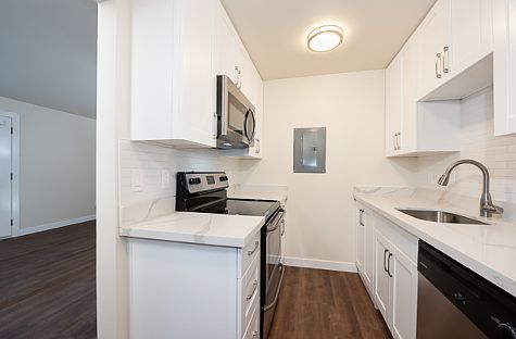 5th image of 6515 5th Ave NE APT 203