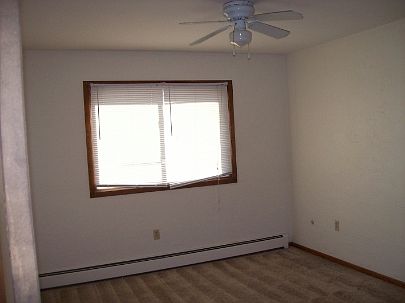 3rd image of 1862 Feronia Ave #11403532