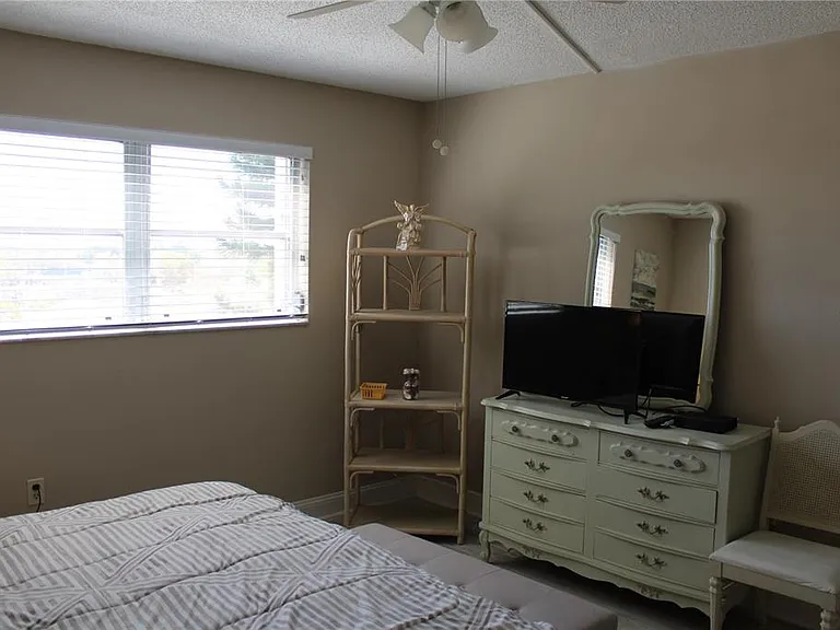 4460 Ironwood Cir #501A — Photo 9