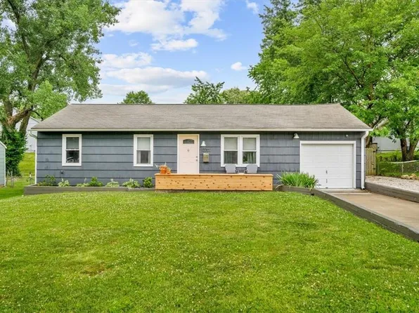 12203 W 64th Ter, Shawnee, KS 66216