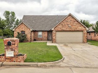2616 N Nail Pkwy, Moore, OK 73160