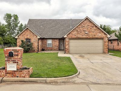 2616 N Nail Pkwy, Moore, OK, 73160
