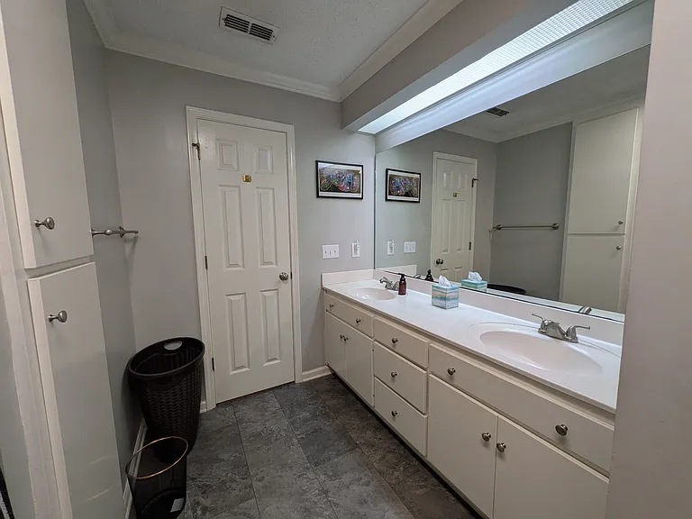 1064 N Montgomery St #A — Photo 8