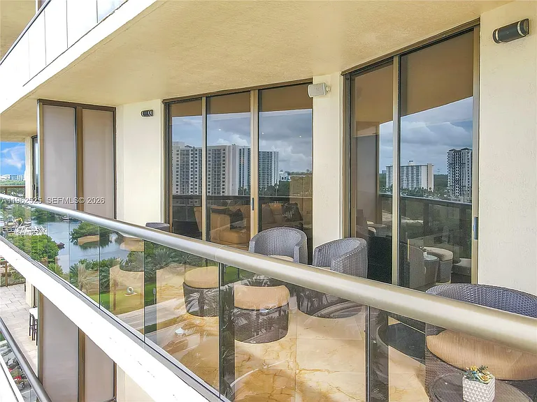 16275 Collins Ave #903 — Photo 29