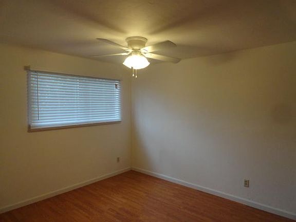 2nd image of 1629 Alabama Ave