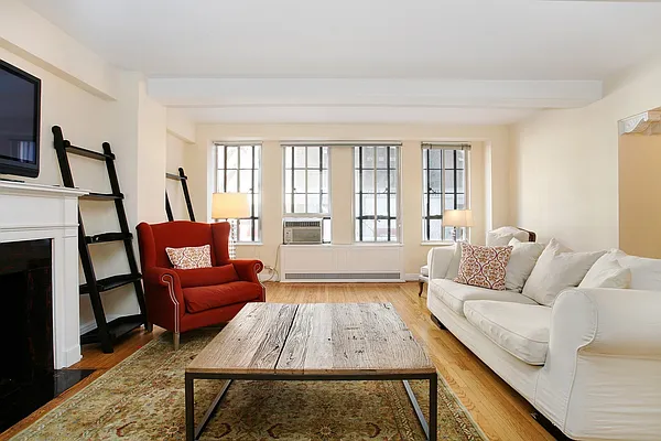 Rented by Corcoran | media 29