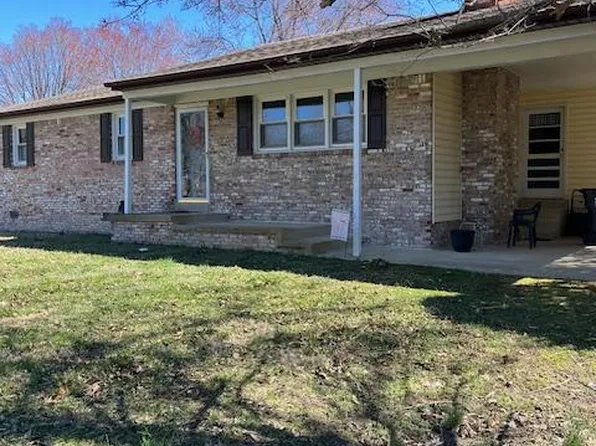29936 Ronald Dr, Mechanicsville, MD 20659