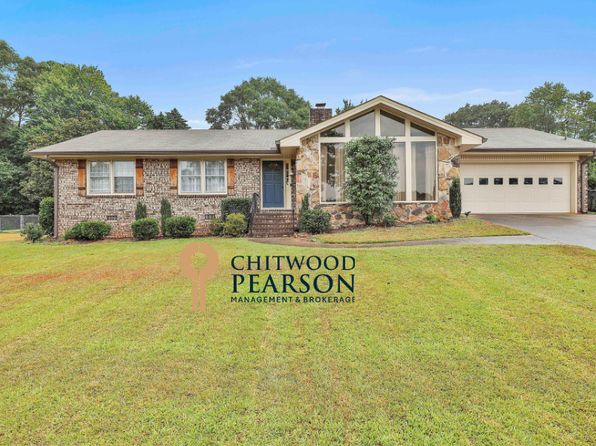 5011 Pineview Ter