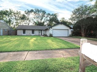 11634 Misty Glen Ln, Houston, TX 77099