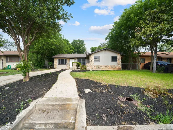 2726 CHRISTIAN DR, San Antonio, TX 78222