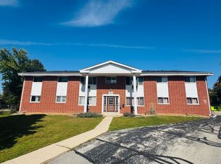 1906 Madera, Waukesha, WI 53189