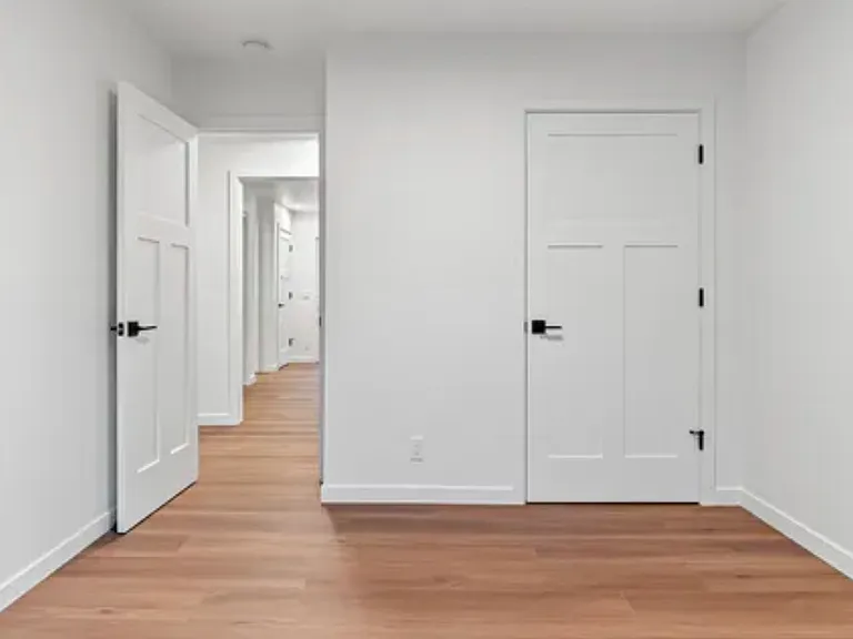 728 Walnut Dr #2 — Photo 8