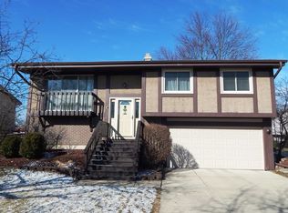 314 Norton Ln, Bloomingdale, IL
