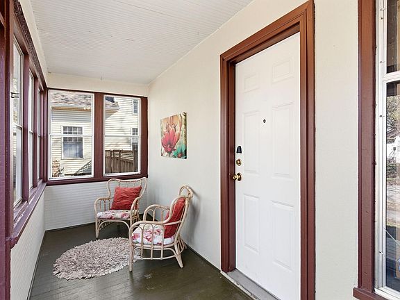 3rd image of 3021 43rd Ave S