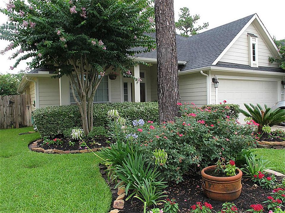 1st image of 13011 Oakwood Manor Dr