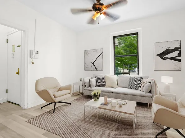 21-47 33rd #2B, Astoria, NY 11105