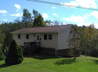 117 Stokes Rd, Graysville, PA 15337