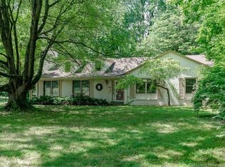 1819 E Park Pl, Jeffersonville, IN 47130