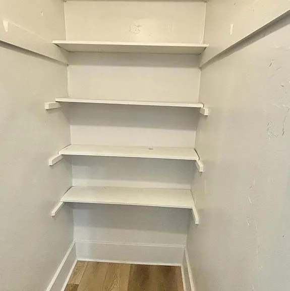 404 E Bond St #9 — Photo 10