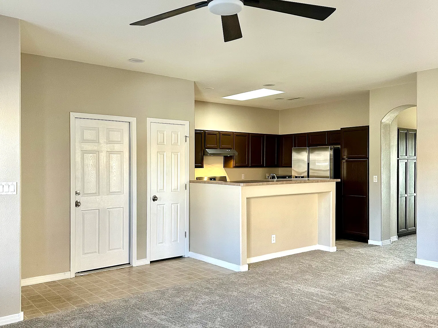 3 bed, 1202 sqft, $2,500 — Photo 4